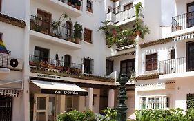 Pueblo Blanco Casa Del Loro